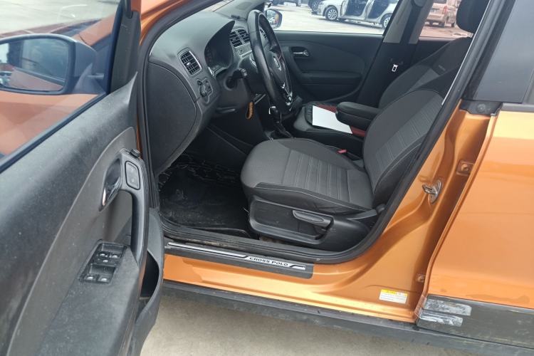 Used Volkswagen Polo 2018 1.5L Cross Polo Automatic Left Front Seat