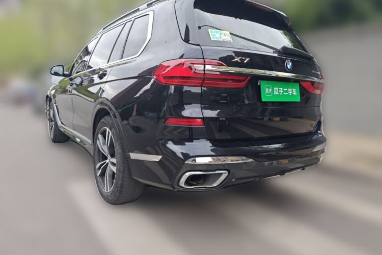 Used BMW X7 2020 xDrive40i Luxury M Sport Package
