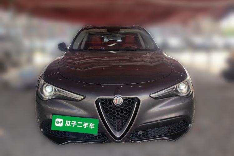 Used Alfa Romeo Stelvio 2017 2.0T 200HP Luxury Edition Front