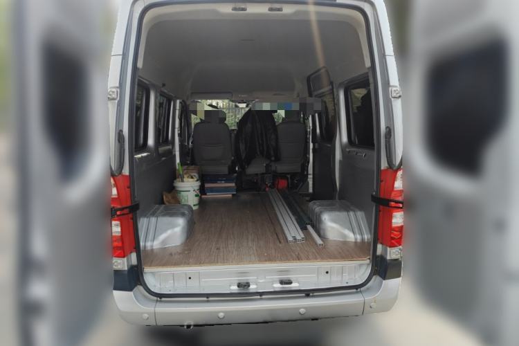 Used Foton Toano 2022 2.5T Manual Jixiang Multi-Function Short-Chassis Mid-Height with Dual Rear Tires 5/6/9-Seater D25TCIF1