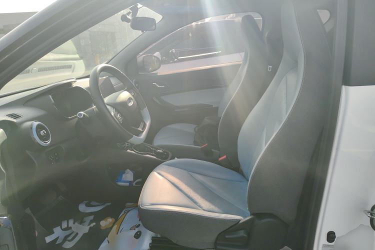 Used Chery QQ Little Ant 2024 Revised Edition Youth Version 251 km True Love Edition 23.99 kWh Left Front Seat