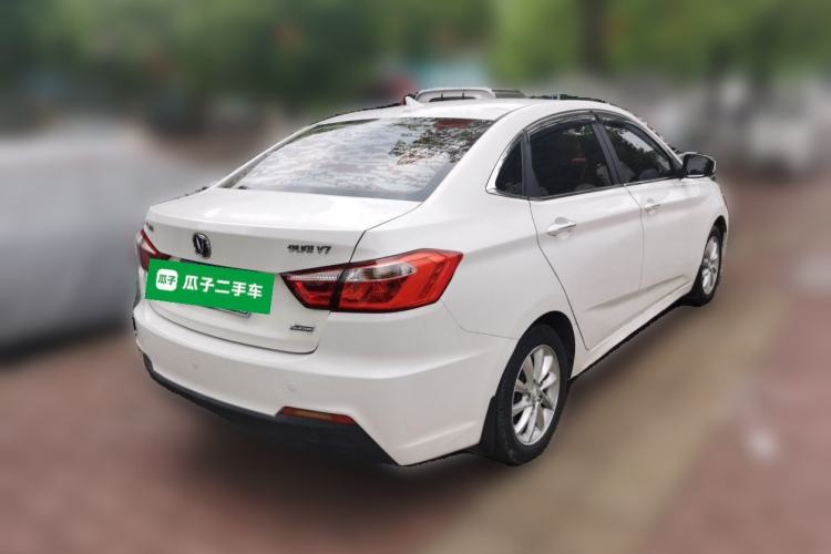 Used CHANGAN Alsvin V7 2015 1.6L Automatic Enjoyment Model China IV Standard
