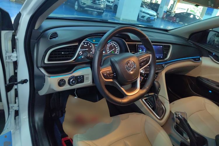 Used Buick GT 2021 Exemplar 1.5L Automatic Elite Version Center Console