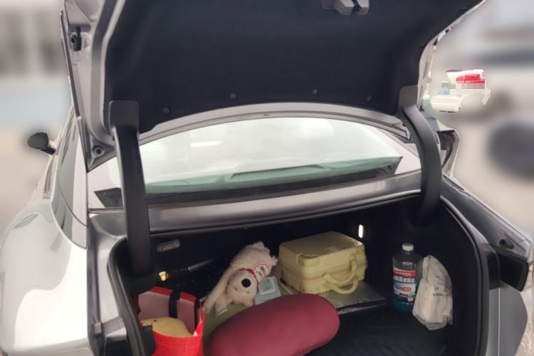 Used ARCFOX Alpha S5 2024 708MAX 200kW Trunk