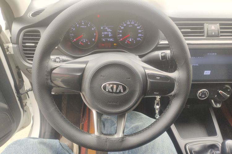 Used Kia K2 2017 Sedan 1.4L Manual Transmission 15th Anniversary Special Edition GLS