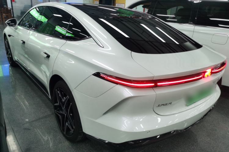 Used Rising F7 2023 Long-Range Edition Exterior 2