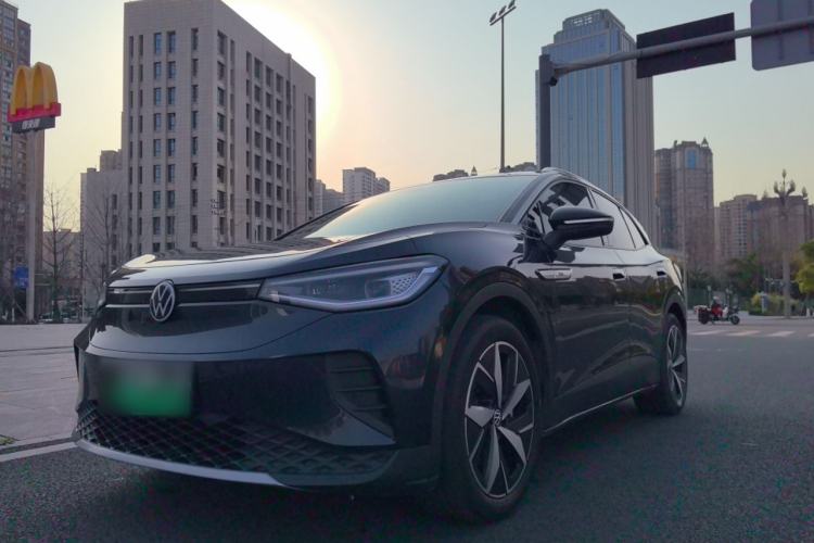 Used Volkswagen ID.4 CROZZ 2021 Long-Range PRO Two-Wheel Drive Version