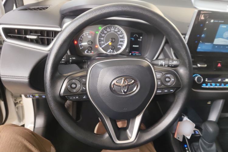 Used Toyota FRONTLANDER 2022 2.0L CVT Luxury PLUS Edition