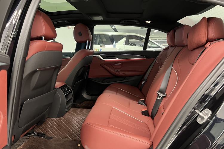 Used BMW 5 Series New Energy 2022 Second Facelift 535Le M Sport Package
