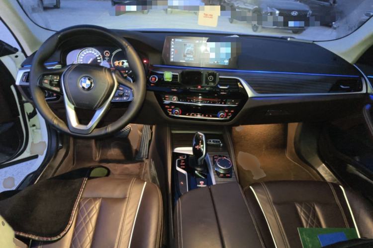 Used BMW 5 Series 2018 Facelifted 530Li xDrive Luxury Package
