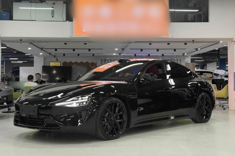 Used Xiaomi Auto SU7 2024 Four-Wheel Drive Ultra-Long Range Advanced Intelligent Driving Max Edition