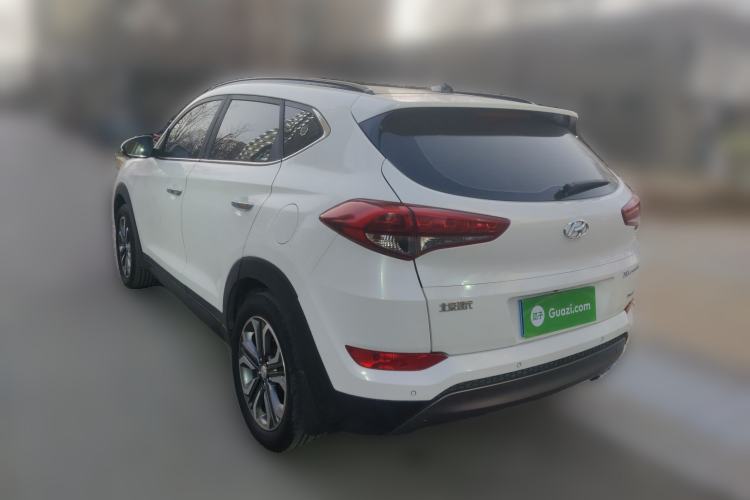 Used Hyundai Tucson 2015 1.6T Dual-Clutch Two-Wheel-Drive Leading Model