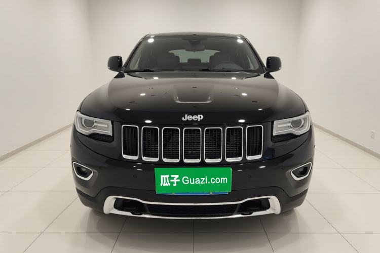 Used Jeep Grand Cherokee 2014 3.0TD Diesel Comfort Navigation Version Exterior 1