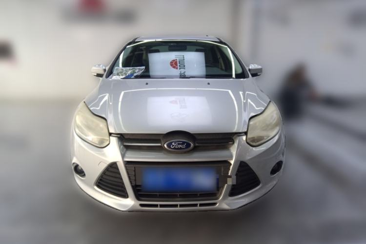 Used Ford Focus 2012 Sedan 1.6L Automatic Comfort Model
