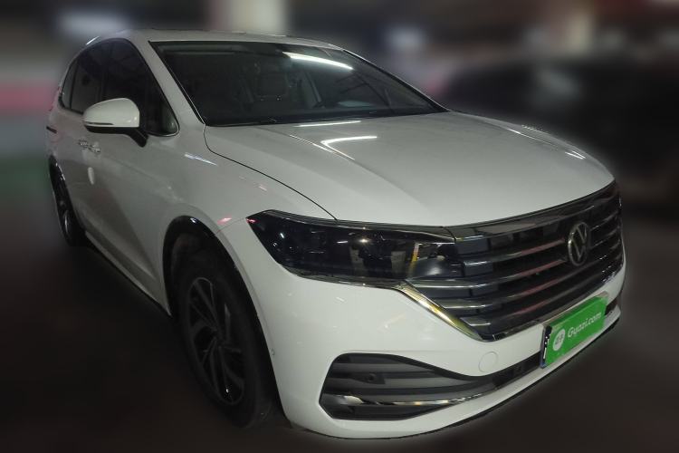 Used Volkswagen Viloran 2022 330TSI Luxury Edition
