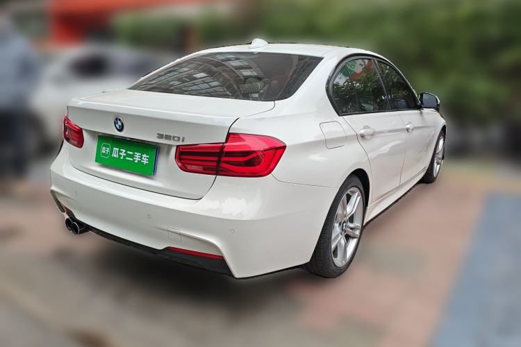 Used BMW 3 Series 2018 320i M Sport Package Rear Right 45 Deg
