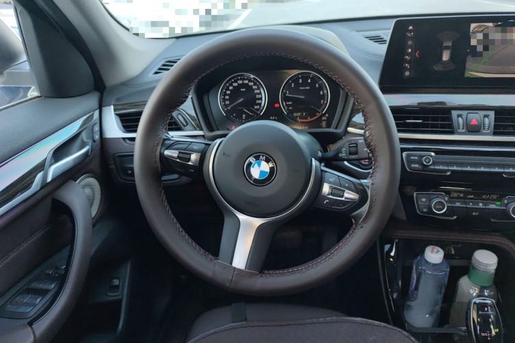 Used BMW X1 2022 xDrive25Li Luxury Model Steering Wheel