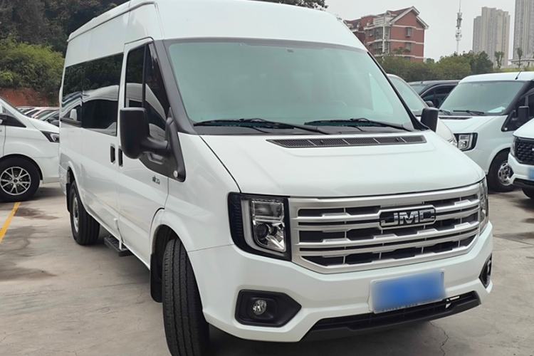Used JMC Fushun 2025 2.0T 6MT Diesel Mid-Range Business-Class 9-Seater (Non-Commercial)
