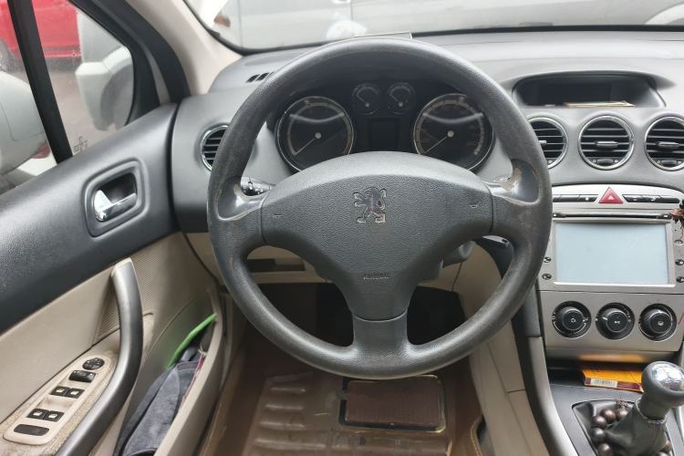 Used Peugeot 408 2011 1.6L Manual Comfort Edition