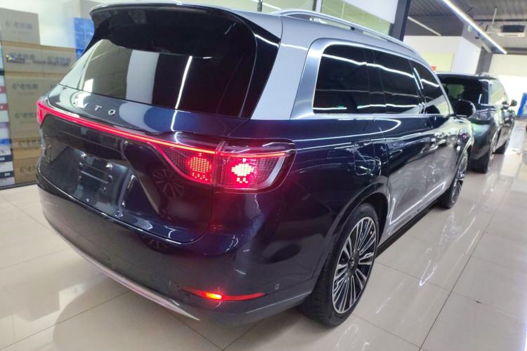 Used Hima AITO M9 2025 Extended-Range Ultra Version 52 kWh 5-Seater Edition Rear Right 45 Deg