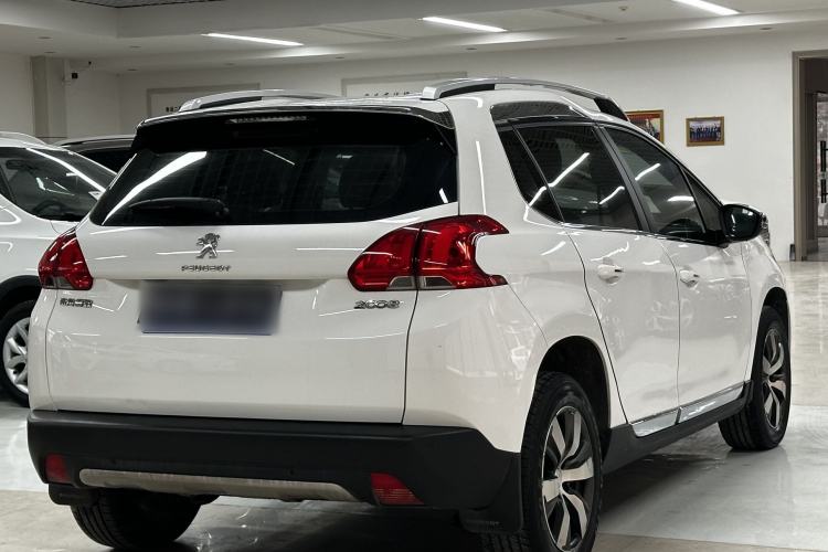 Used Peugeot 2008 2014 1.6L Automatic Navigation Edition
