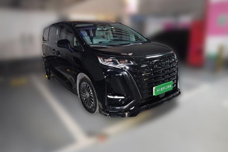 Used Denza D9 2022 DM-i 970 Four-Wheel Drive Flagship Model
