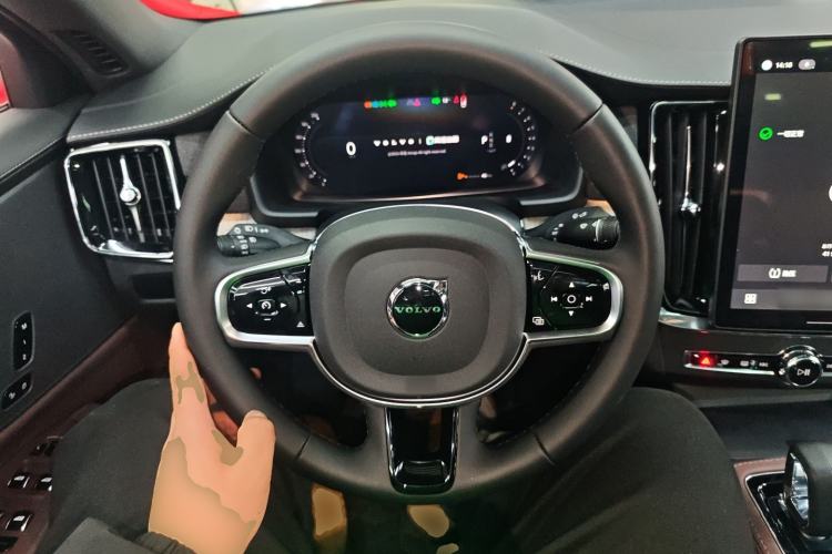 Used Volvo S90 2026 B5 Zhiyi Luxury Edition