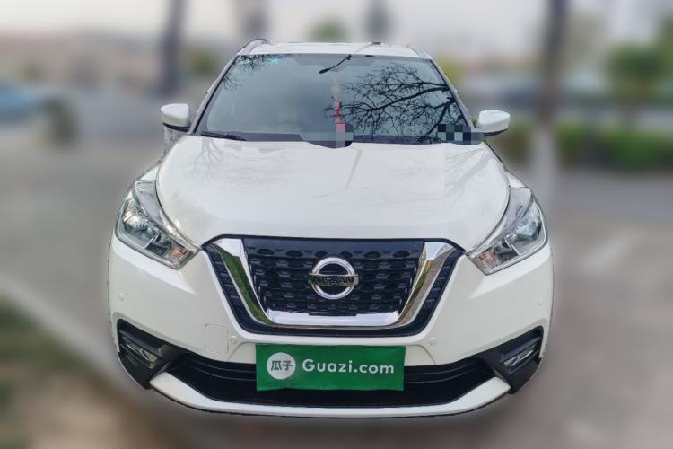Used Nissan Kicks 2017 1.5L CVT Cool Enjoy Edition Front