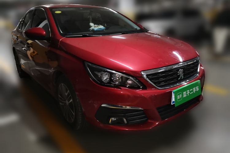 Used Peugeot 308 2016 1.6L Automatic Luxury Edition Front Right 45 Deg