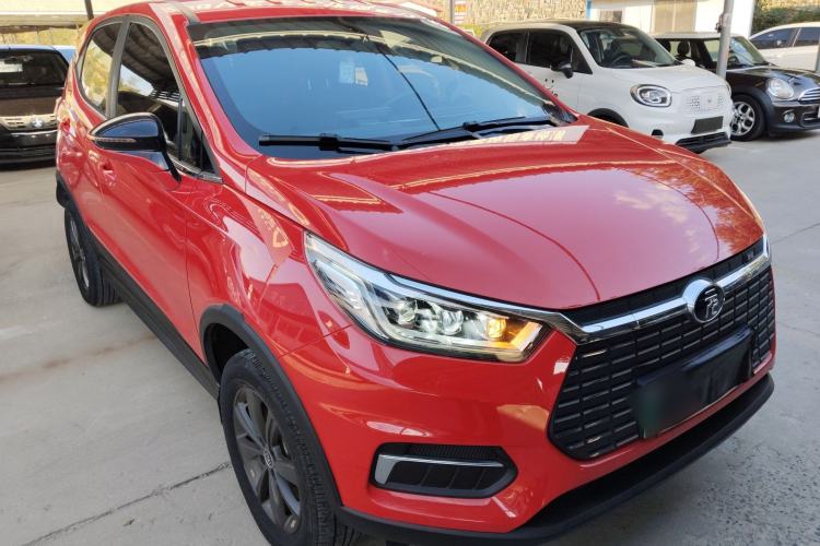 Used BYD Yuan New Energy 2019 EV535 Smart Connect Trendsetting Model
