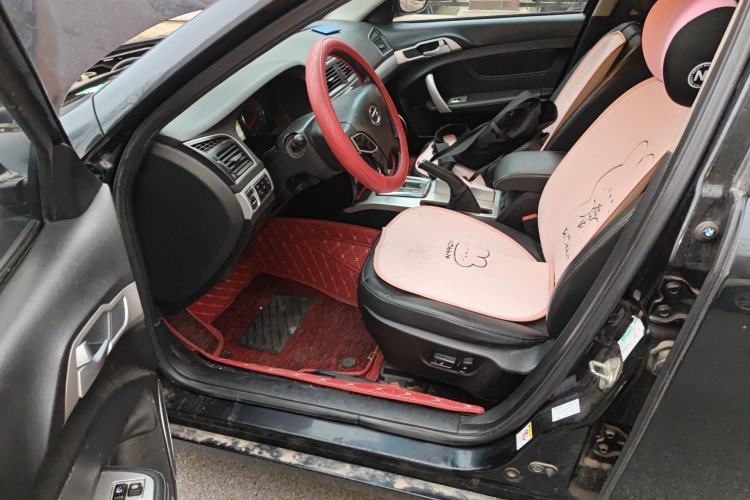 Used GAC Trumpchi GA5 2013 1.8T Automatic Luxury Edition Driver Seat