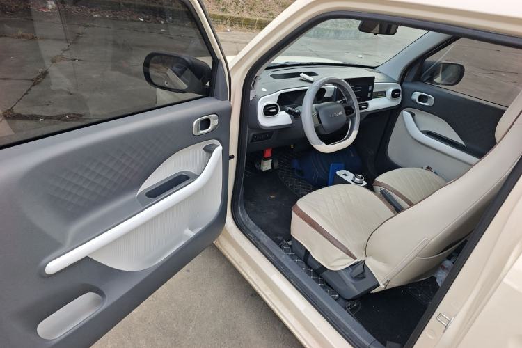 Used Geely Galaxy Panda 2025 210 km – Yuanqi Bear