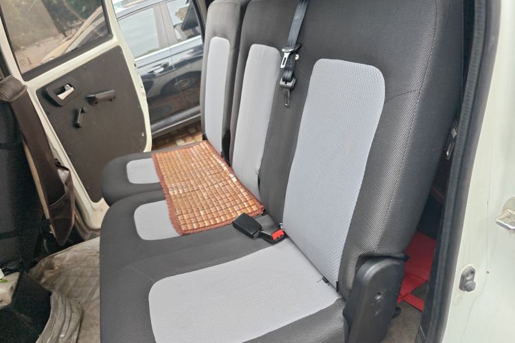 Used CHANGAN KAICHENG Ruixing S50 2018 S50V 1.5L Logistics Version 7 Seats China VI Standard Left Rear Seat