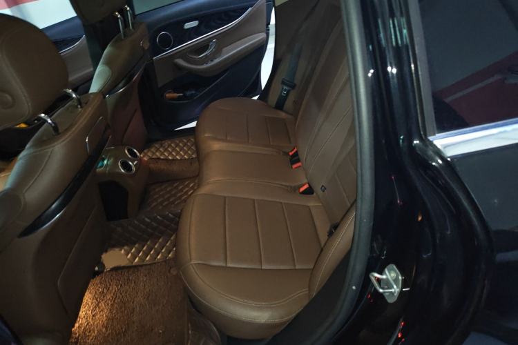 Used Mercedes-Benz E-Class 2017 E 300 L Sporty and Stylish Model
