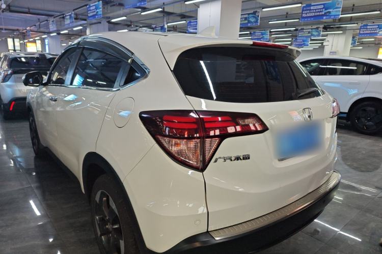 Used Honda Vezel 2017 1.8L CVT Front-Wheel Drive Pioneer Edition
