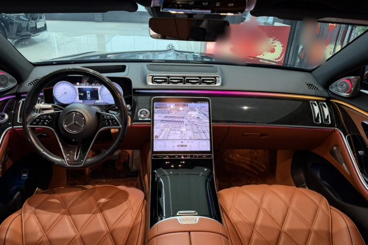 Used Mercedes-Benz Maybach S-Class 2021 S 480 4MATIC Interior 1