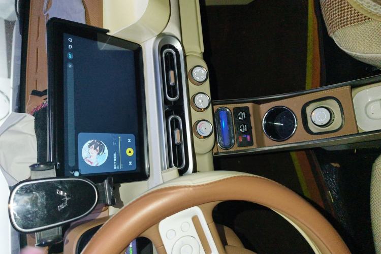 Used Wuling Hongguang MINIEV 2024 3rd Generation 215km Youth Edition Audio And AC Panel