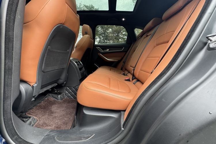 Used Jaguar F-PACE 2023 P250 R-Dynamic BLACK