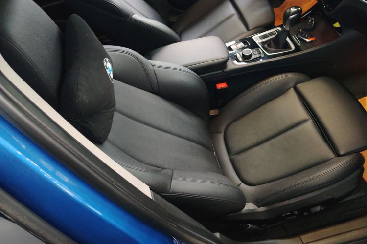Used BMW 1 Series 2018 118i Sport Edition Right Front Seat