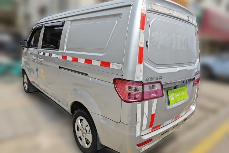 Used Jinbei Hiace X30 2016 1.3L Van Comfort Edition DLCG12
