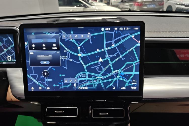 Used GAC Trumpchi GS8 2025 Linghang Series 2.0 TGDI Two-Wheel-Drive Luxury Edition 5 Seats
