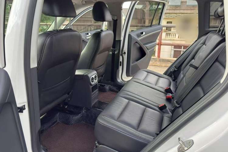 Used Volkswagen Tiguan L 2016 300TSI Automatic Two-Wheel Drive Comfort Edition