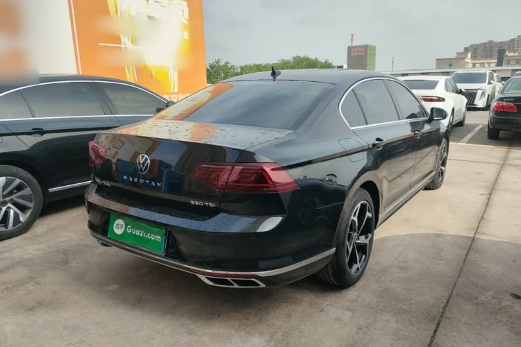 Used Volkswagen Magotan 2025 Zhongxiang Version 330TSI DSG Luxury Edition