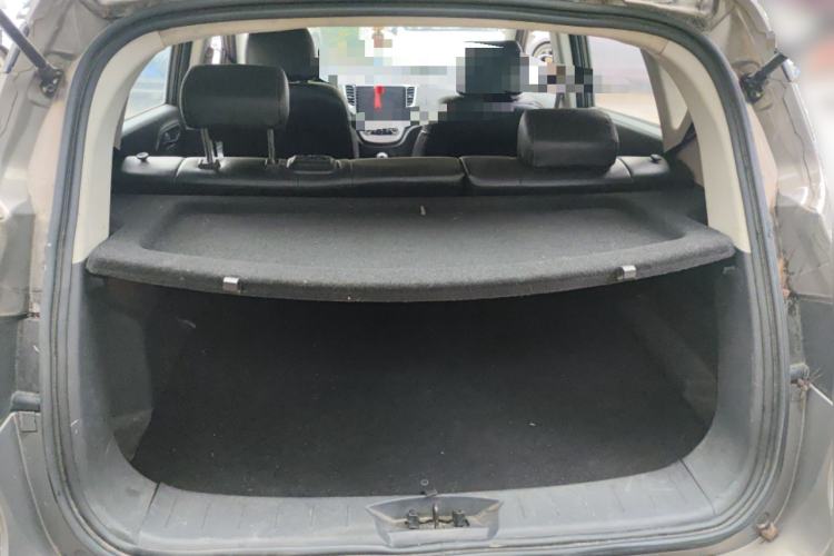 Used CHANGAN CS35 2014 1.6L Manual Luxury Model China IV Standard Trunk