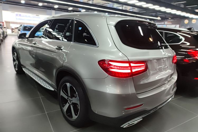 Used Mercedes-Benz GLC 2019 Facelift GLC 260 L 4MATIC Luxury Model