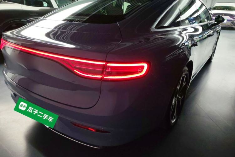 Used Hima Luxeed S7 2025 705 km Pro