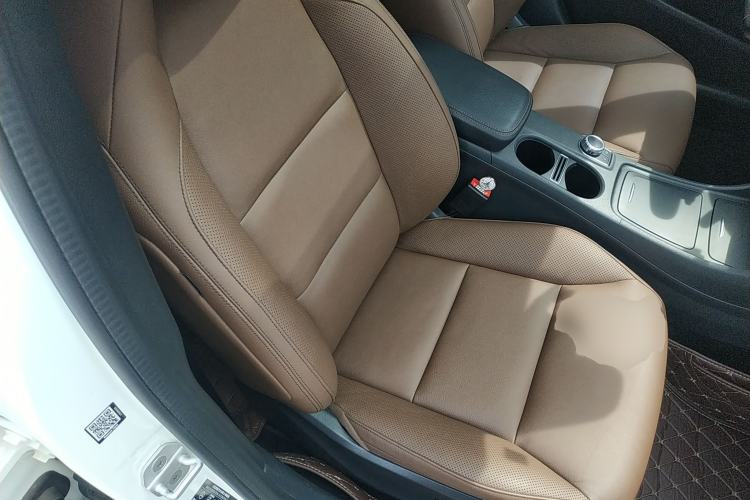 Used Mercedes-Benz GLA 2015 GLA 260 4MATIC Sport Edition
