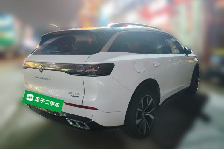 Used Volkswagen Tavendor 2023 380TSI Four-Wheel Drive R-Line First Edition Rear Right 45 Deg