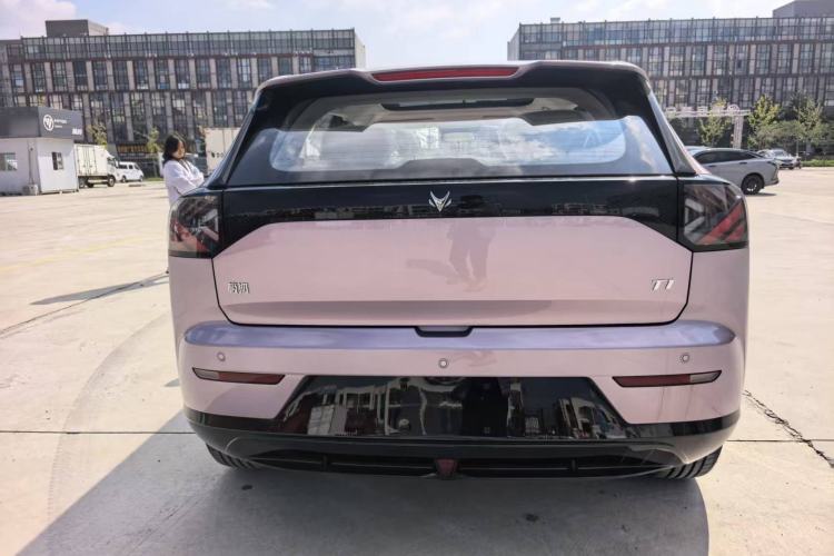 Used ARCFOX T1 2025 Model 425 PLUS