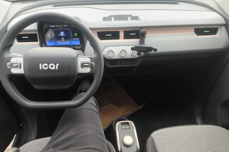 Used Chery QQ Ice Cream 2022 170km Sundae Phosphate Lithium-Ion